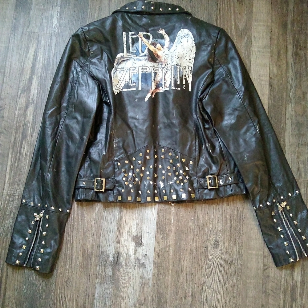Led Zeppelin studded  (Wilson's leather rocks)